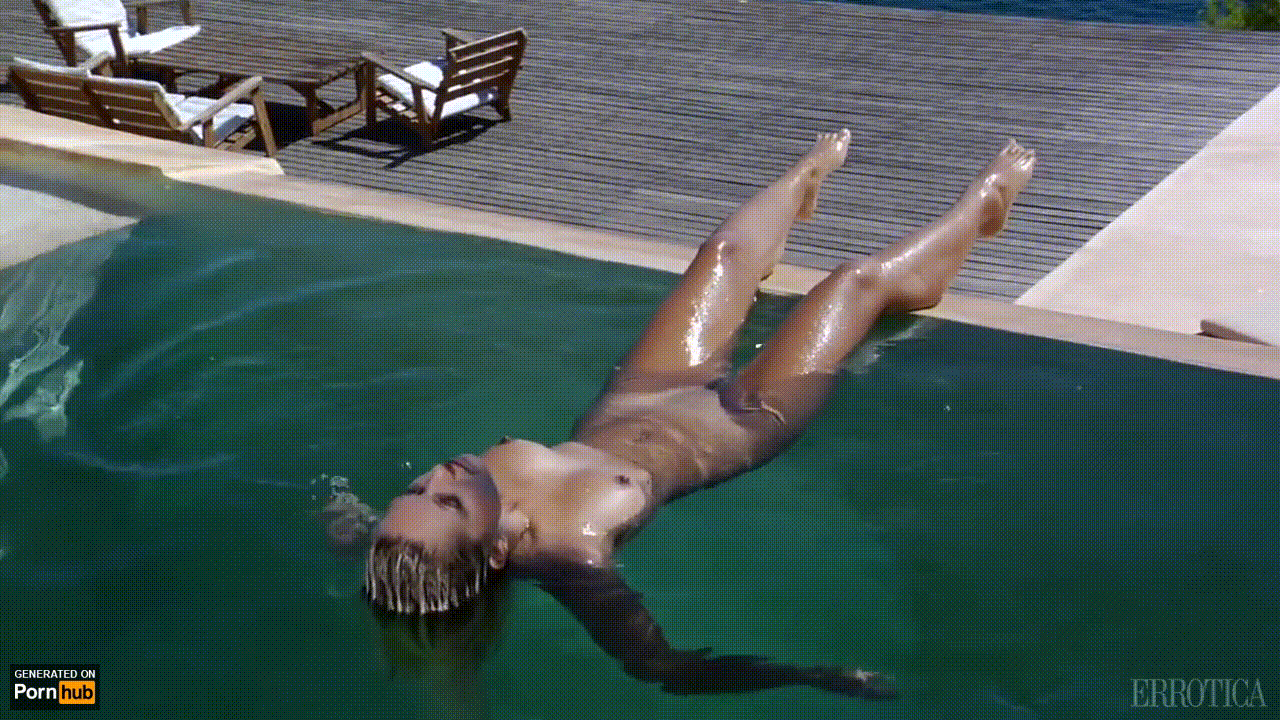 Swimming Nude Gif 3